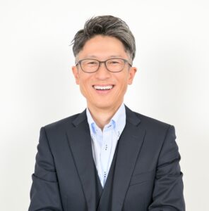 掛川恵二カウンセラー